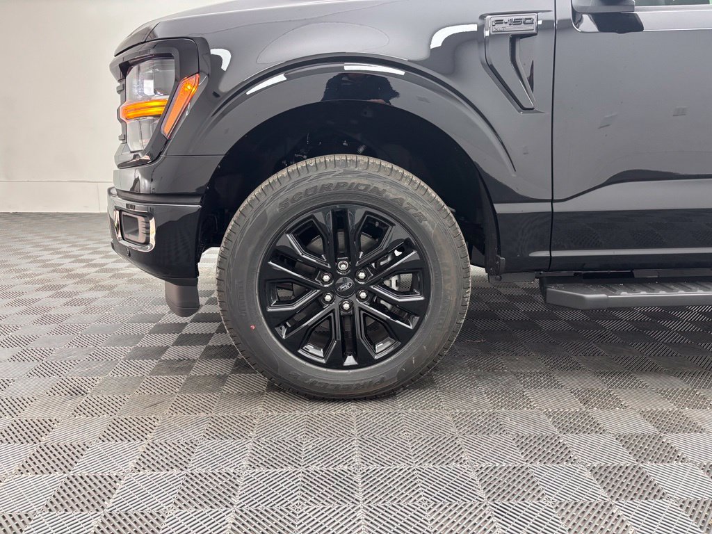 New 2026 Black Ford XLT image 16