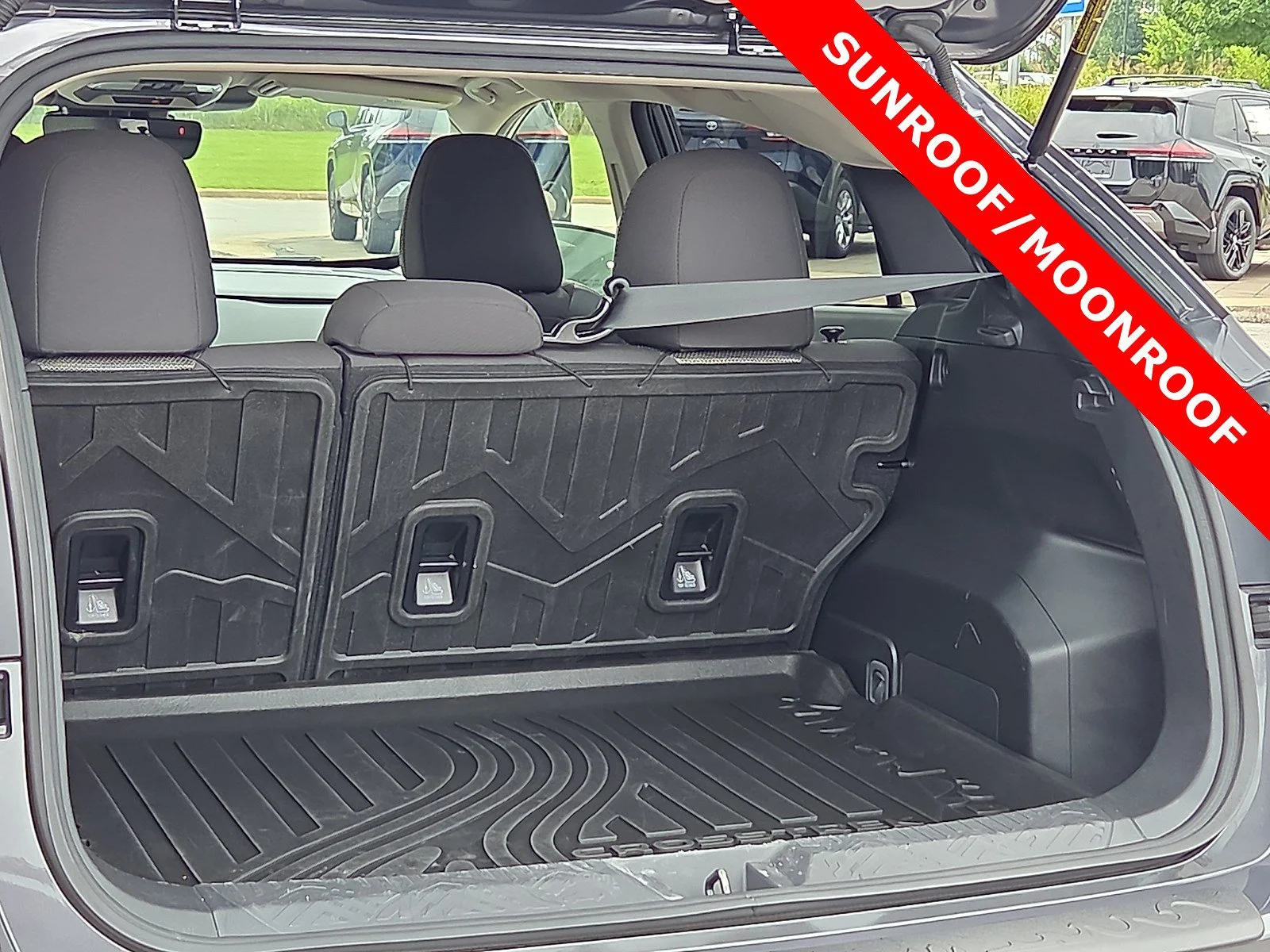 Used 2024 Magnetite Gray Metallic Subaru Premium image 9