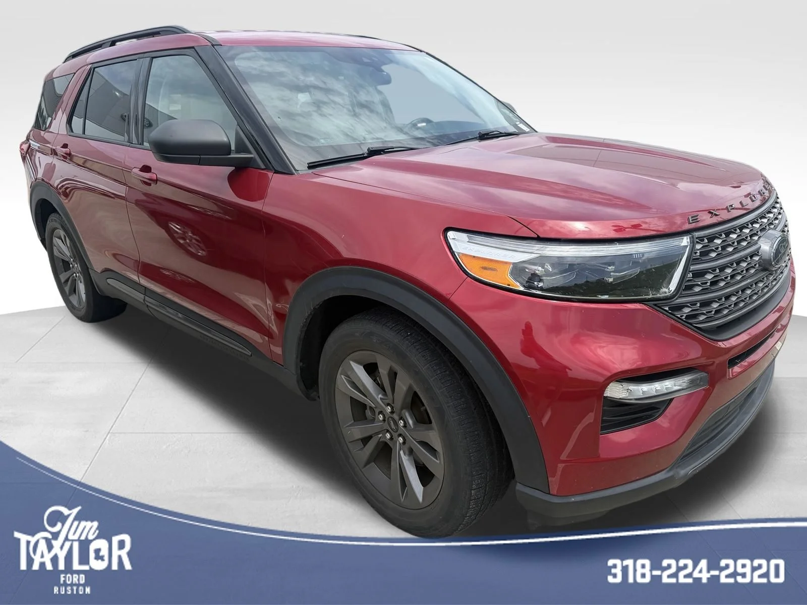 Used 2021 Red Ford XLT image 3