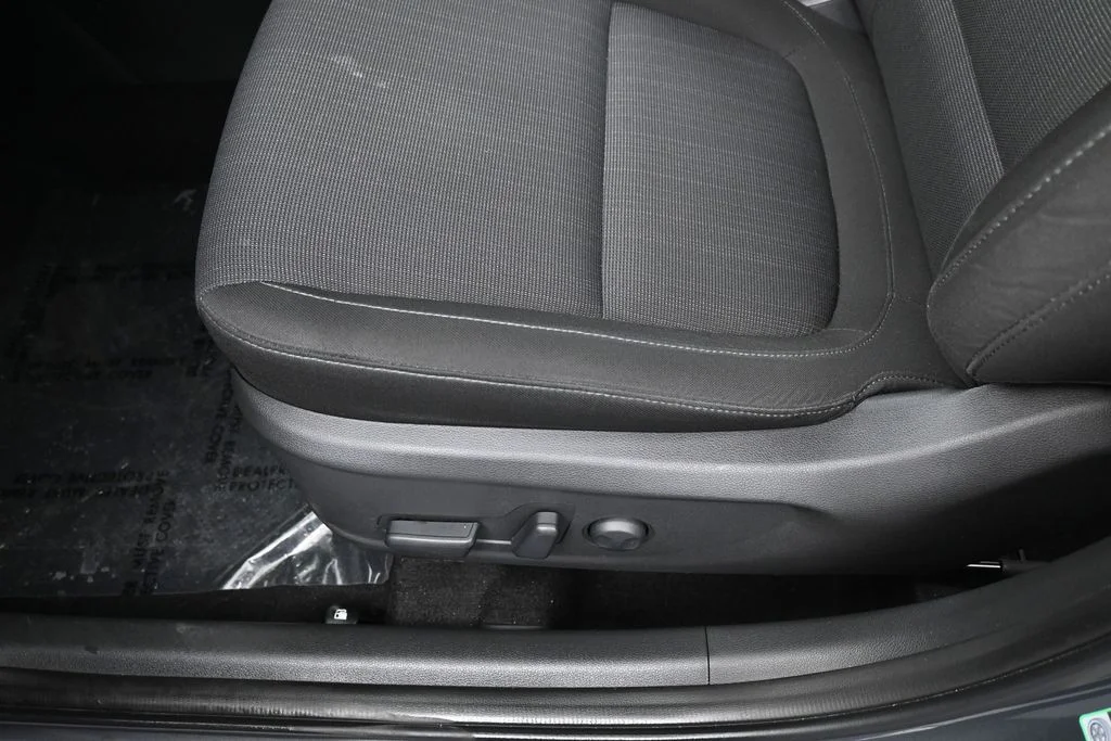 Used 2023 Ecotronic Gray Hyundai SEL image 15