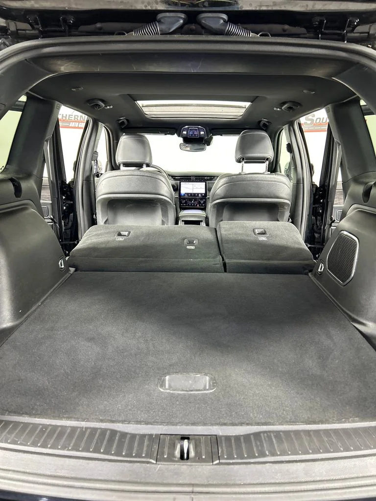 Used 2024 Black Jeep 4xe image 21