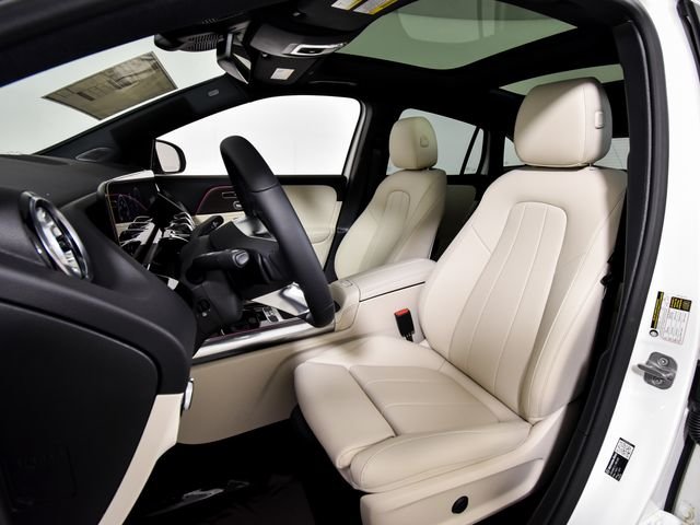 New 2026 Polar White Mercedes-Benz GLA 250 image 4