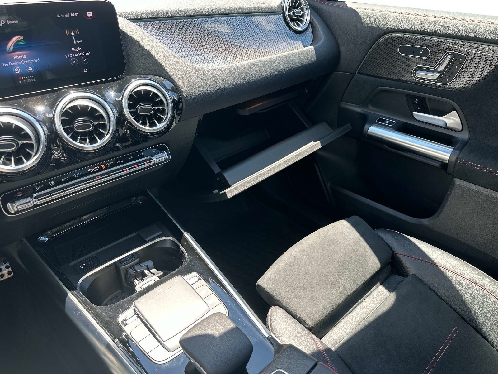 Certified Used 2022 Polar White Mercedes-Benz GLA 250 image 33
