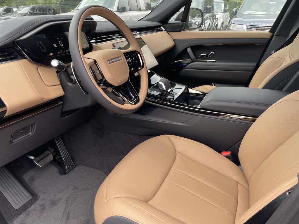 New 2026 Varesine Blue Land Rover Dynamic SE image 13