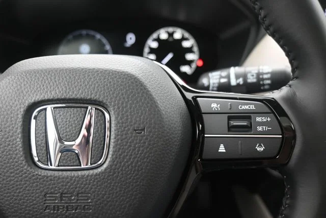 New 2027 Platinum White Pearl Honda EX-L AWD image 30