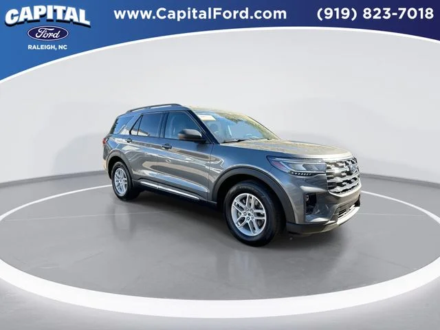 Used 2025 Gray Ford Active image 2