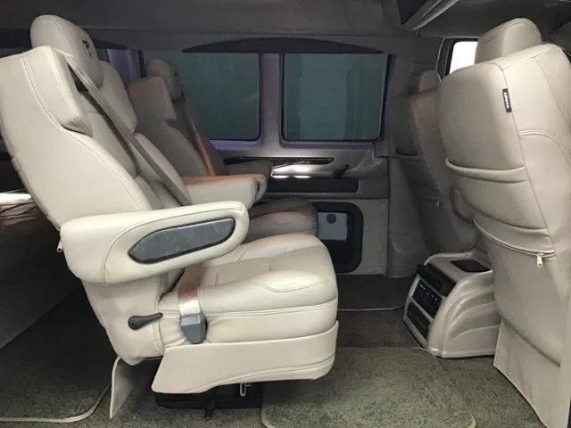 Used 2023 Special Exterior Color Chevrolet WT image 44