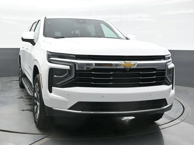 2026 Chevrolet Suburban LS - Photo 6