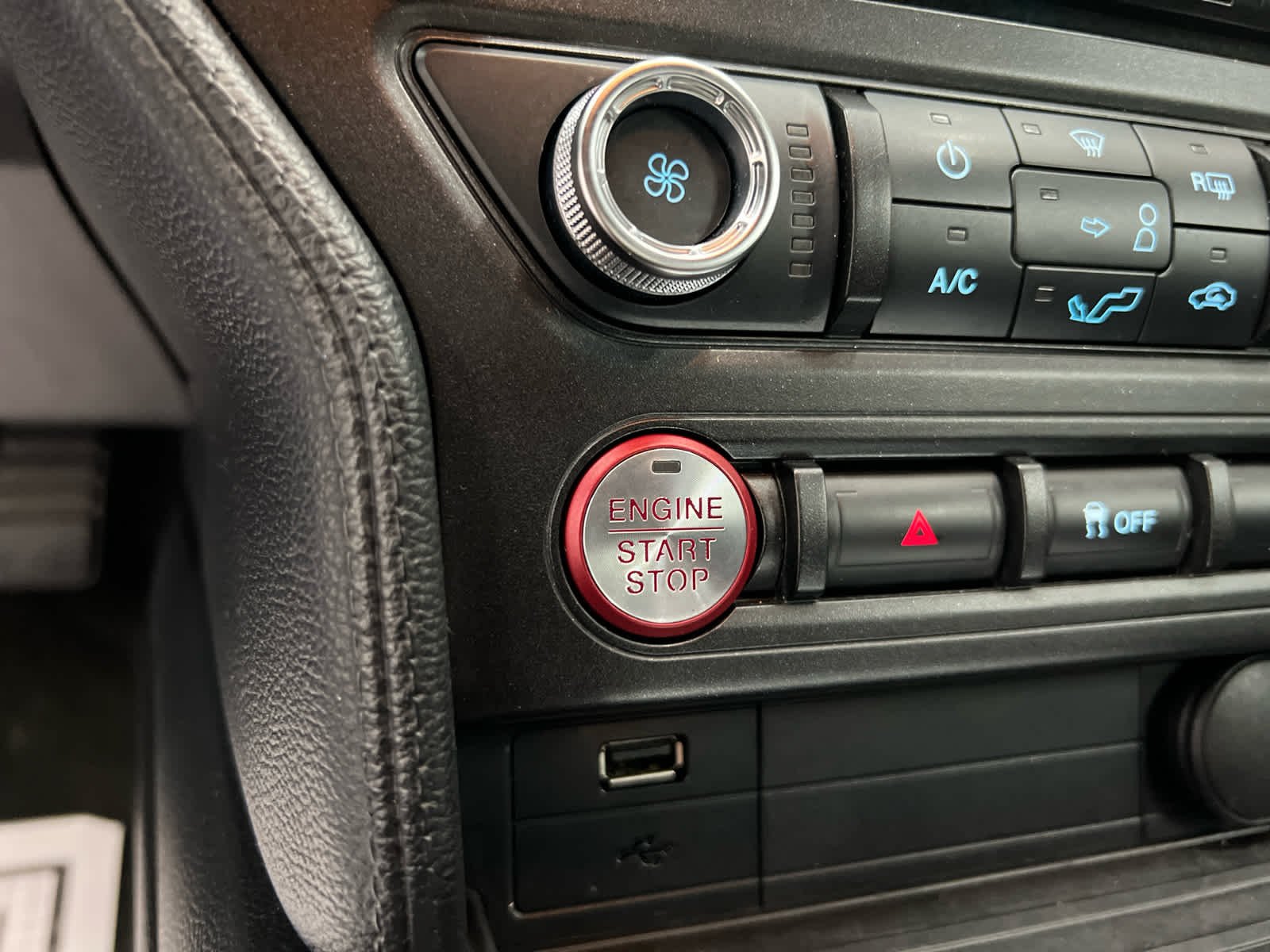 Used 2018 Oxford White Ford EcoBoost image 16
