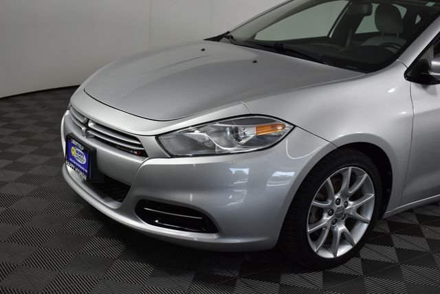 Used 2013 Dodge Dart SXT with VIN 1C3CDFBA9DD713797 for sale in Libertyville, IL