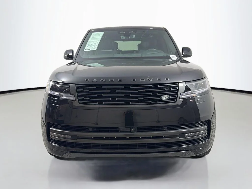 Used 2026 Black Land Rover Autobiography image 2