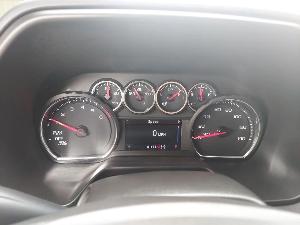 Used 2023 Gray Chevrolet Commercial Flee image 14