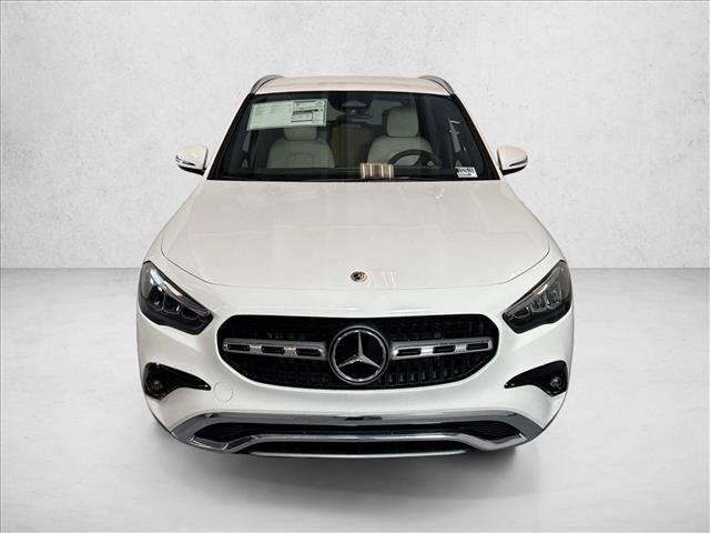 New 2026 Polar White Mercedes-Benz GLA 250 image 31
