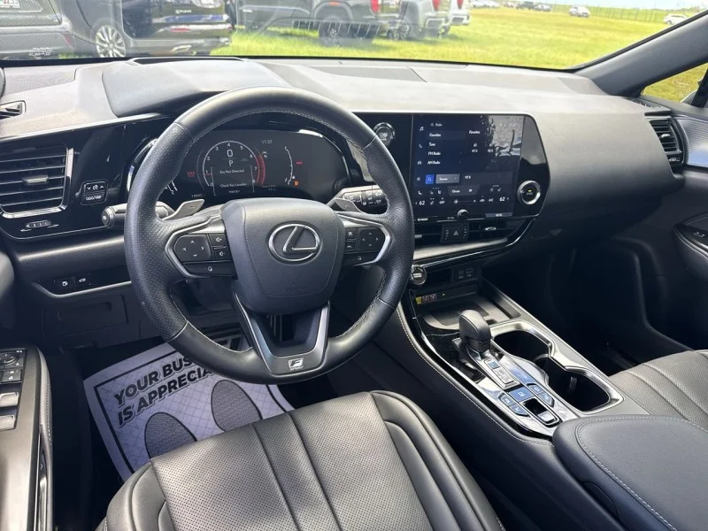Used 2023 Obsidian Lexus NX 350 F SPORT Handling image 19