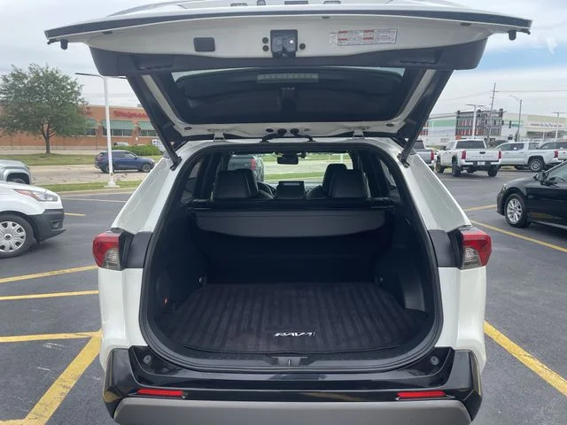2019 Toyota RAV4 XSE - Photo 33