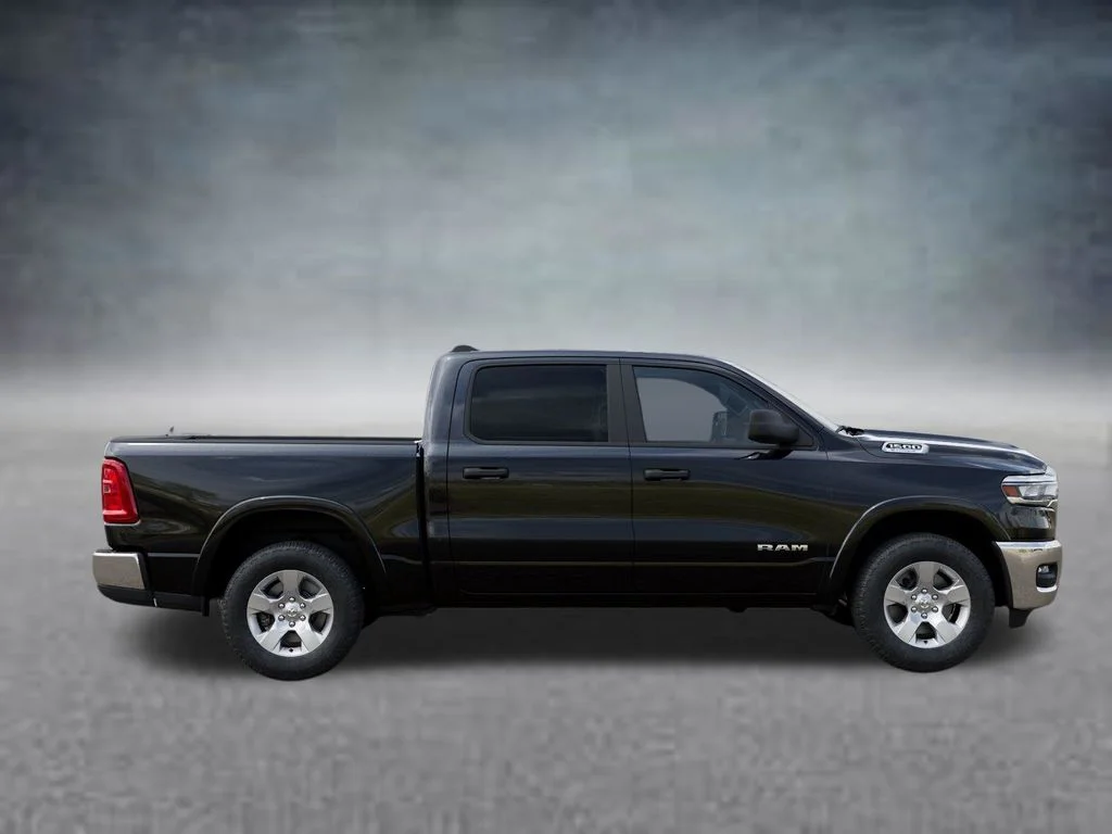 New 2026 Diamond Black Crystal Pearl-Coat Exterior Paint RAM Big Horn/Lone Star image 21
