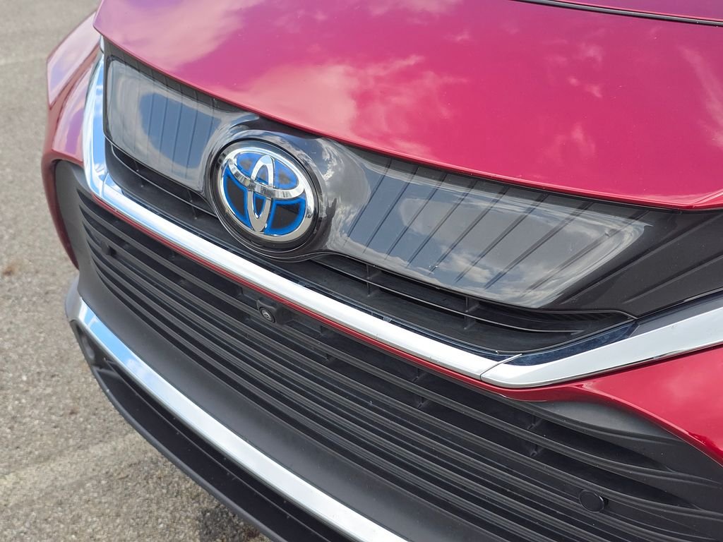 Used 2023 Red Toyota Limited image 13