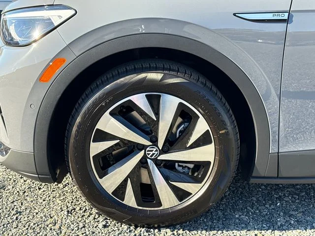 New 2026 Pure Gray Volkswagen Pro image 15