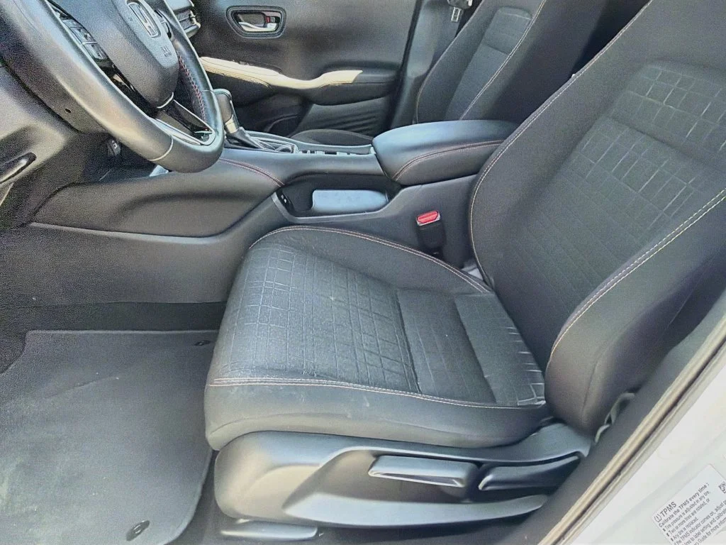 Used 2024 Platinum White Pearl Honda Sport image 26