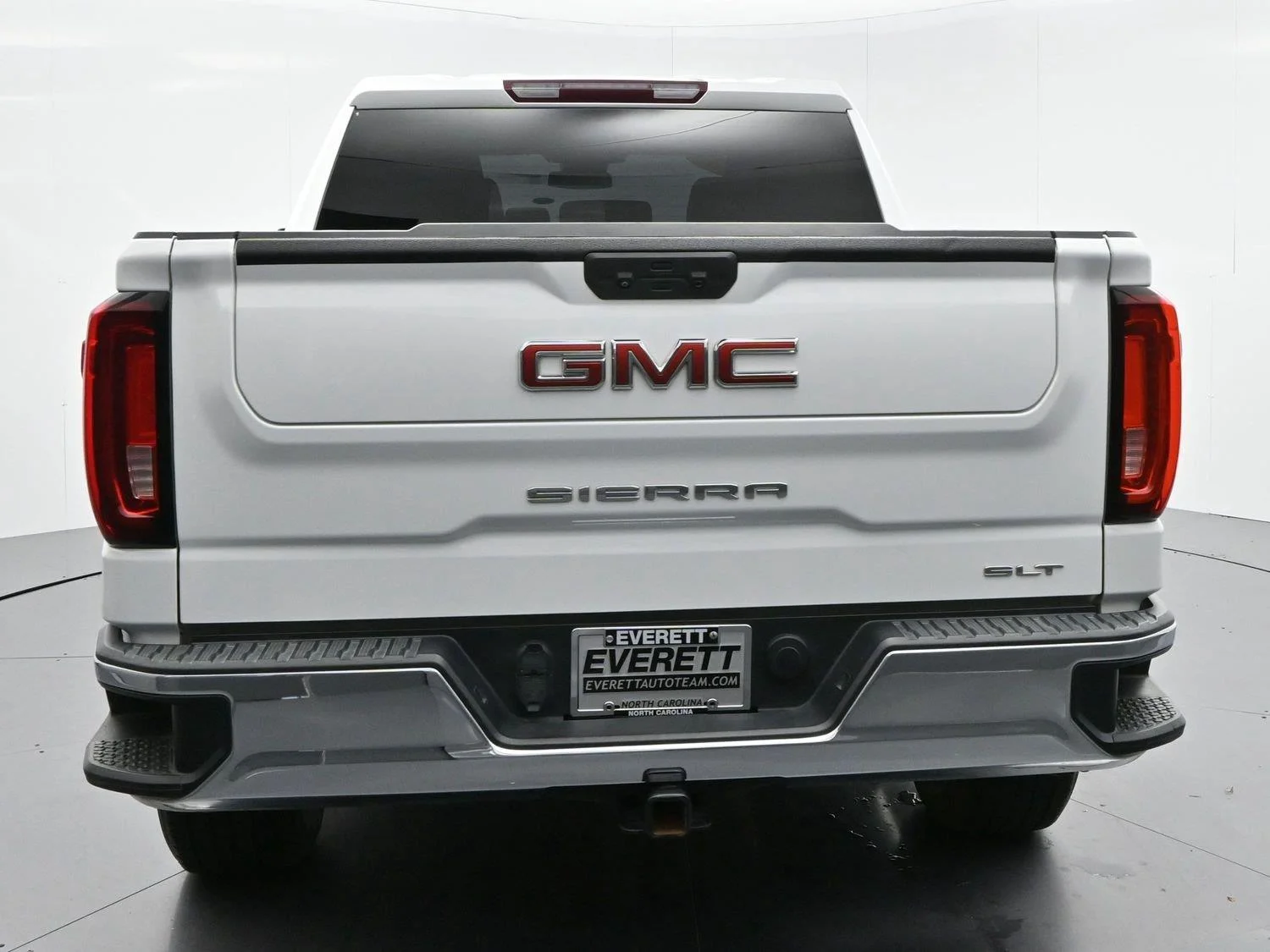 Used 2022 Summit White GMC SLT image 6
