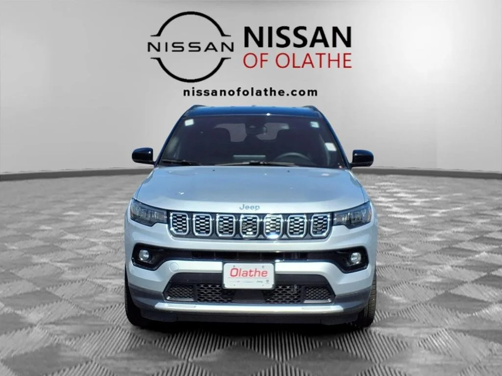 Certified Used 2025 Silver Jeep Limited image 31