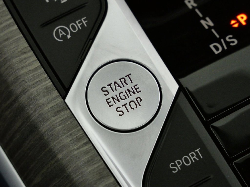2026 BMW 3 Series 330i - Photo 45