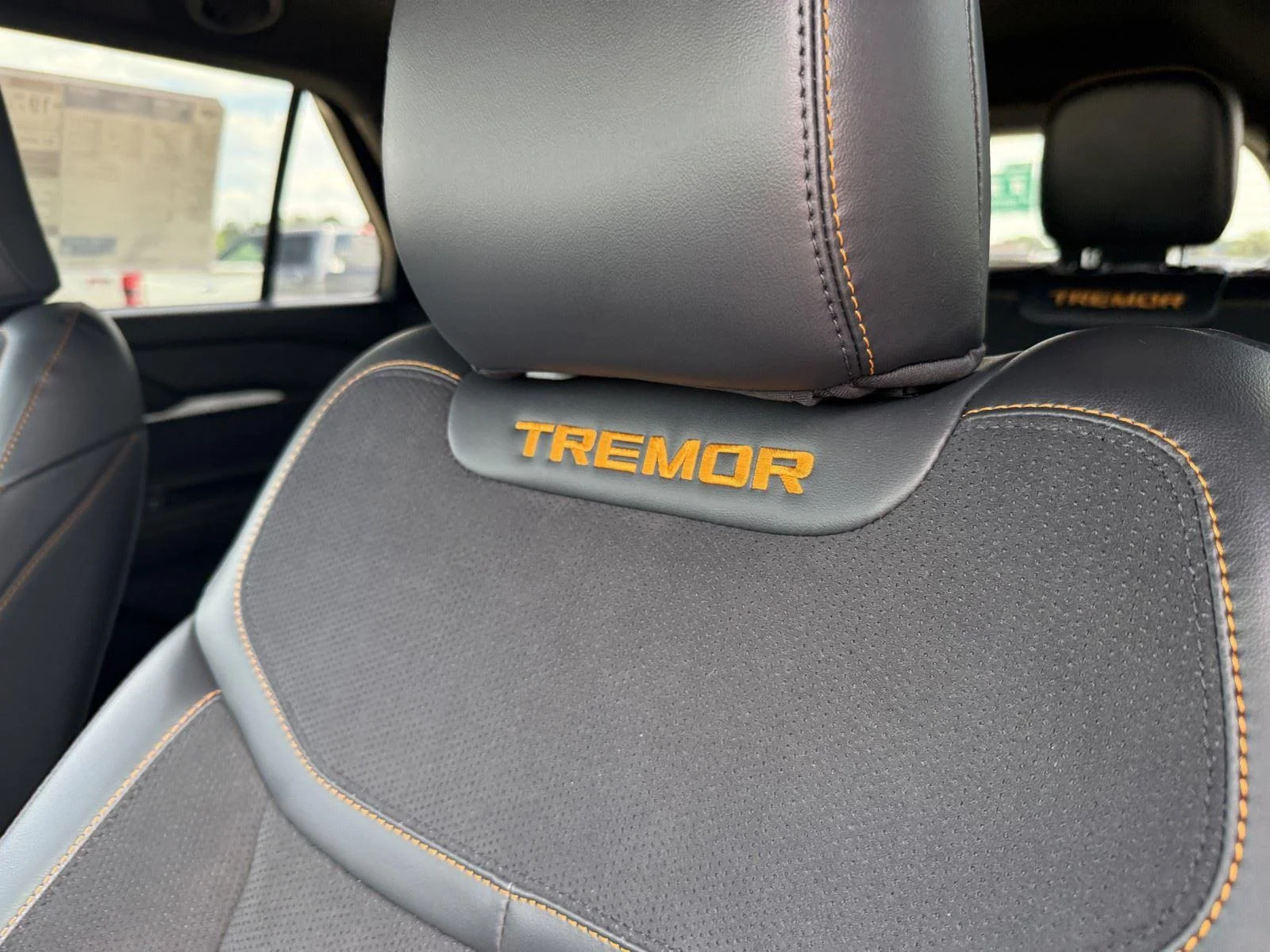New 2026 Vapor Blue Metallic Ford Tremor image 26