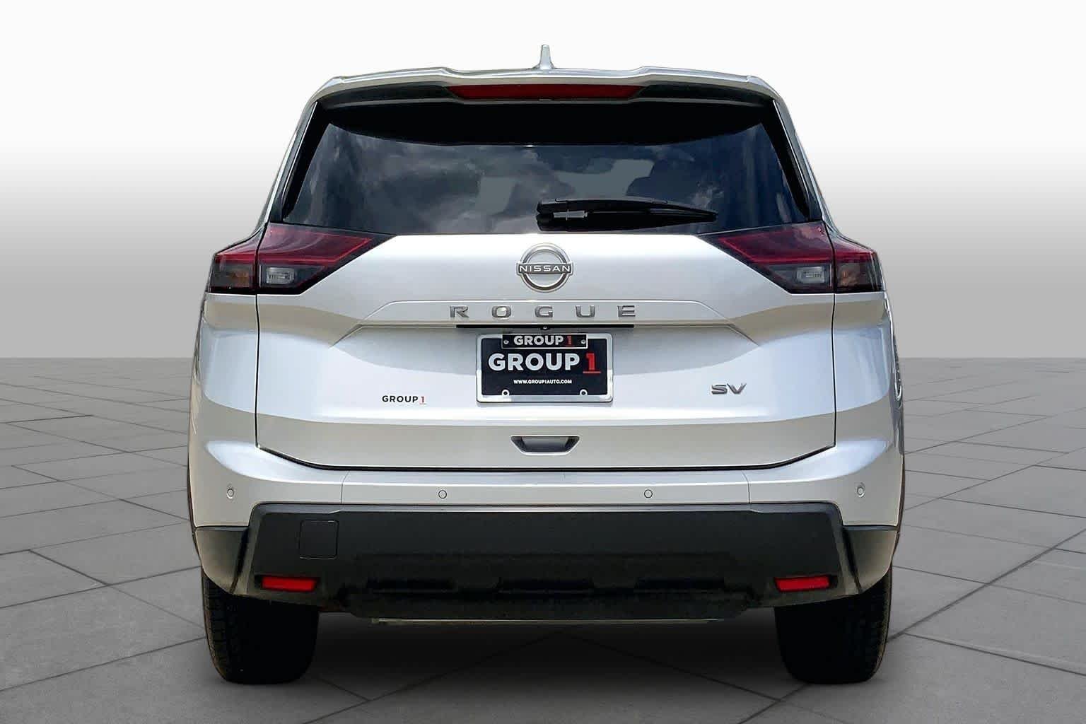 Pre-Owned 2024 Nissan Rogue SV