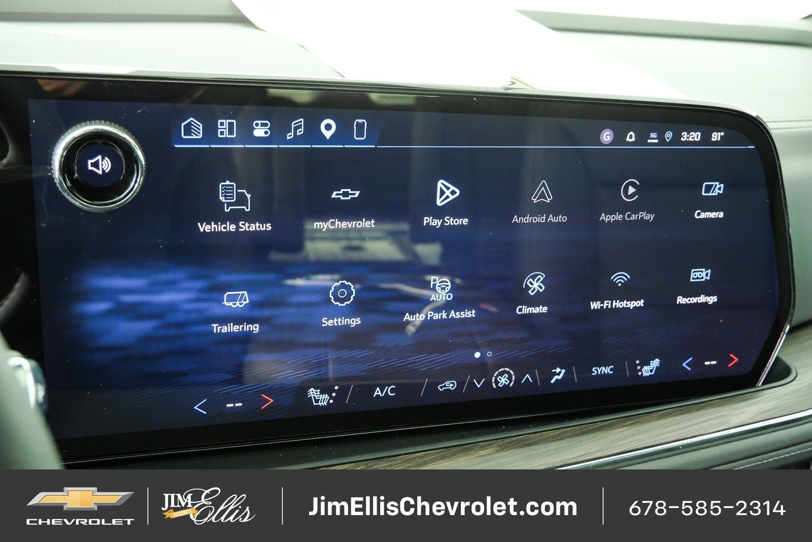 2026 Chevrolet Suburban Z71 - Photo 14