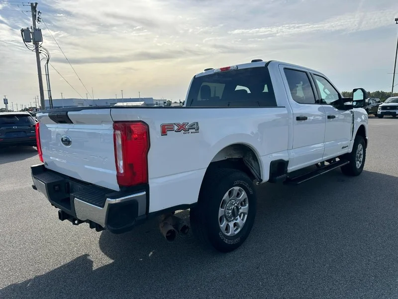 2024 Ford F-250 Super Duty XLT - Photo 6