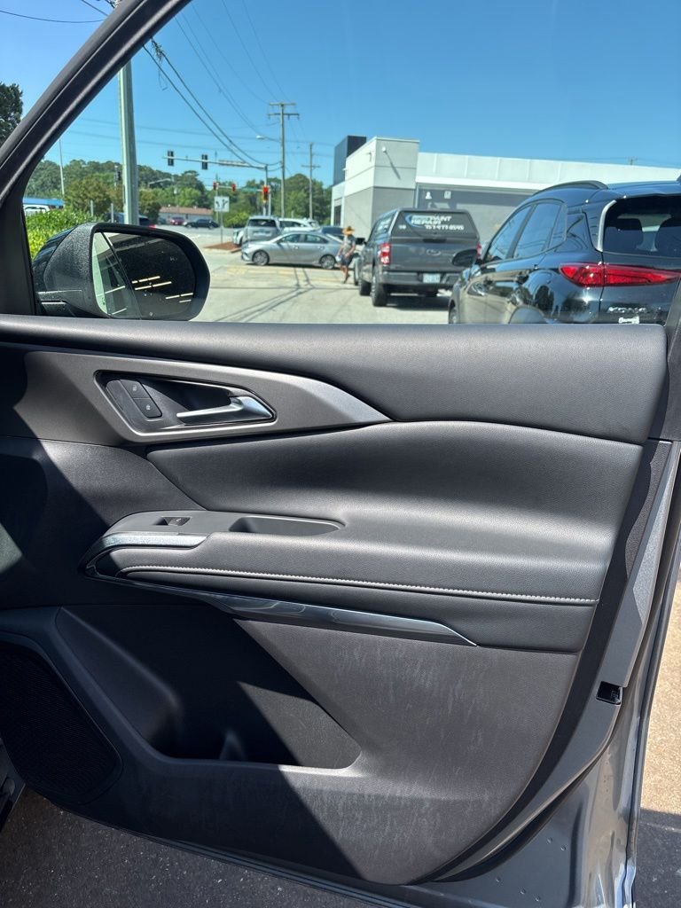 Used 2026 Gray Chevrolet LT image 22