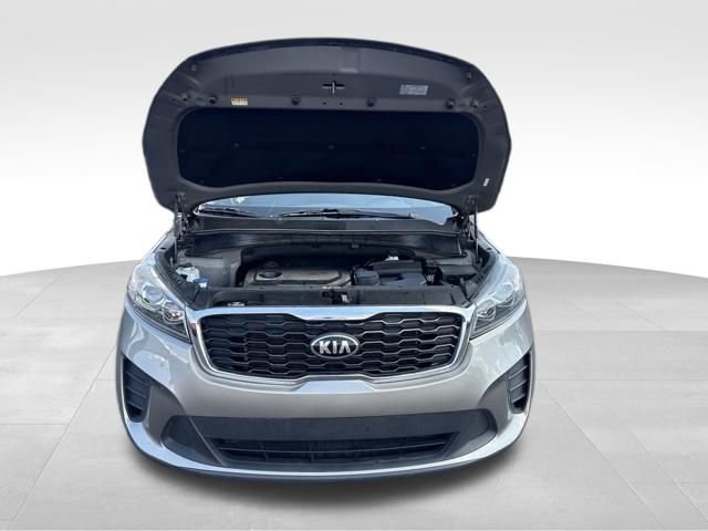 Used 2019 Titanium Silver Kia LX image 34