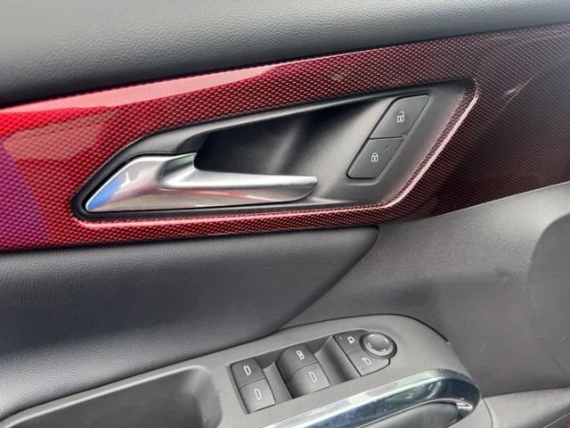 Used 2025 Red Chevrolet Z71 image 21