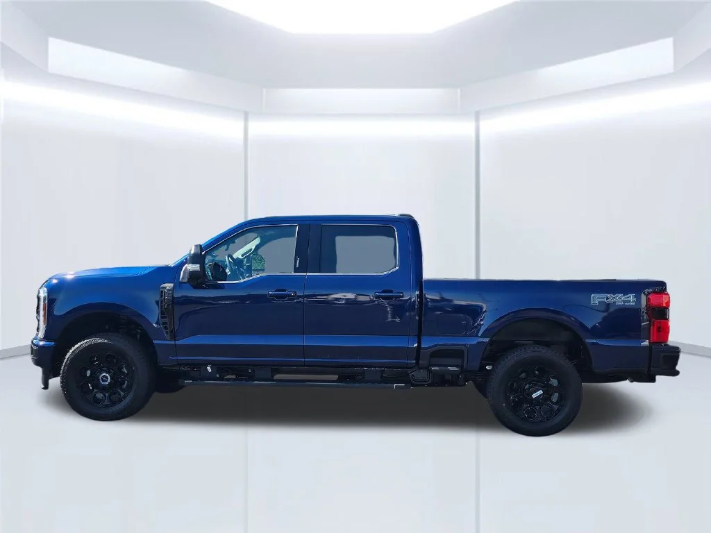 New 2027 Neptune Blue Ford F-250® XLT image 18