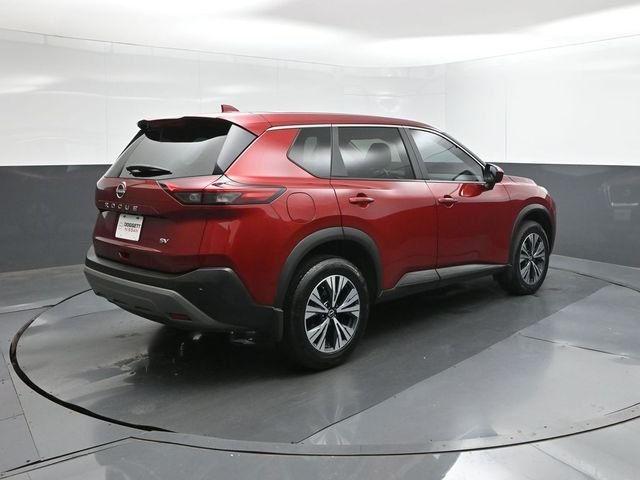 Used 2023 Red Nissan SV image 8