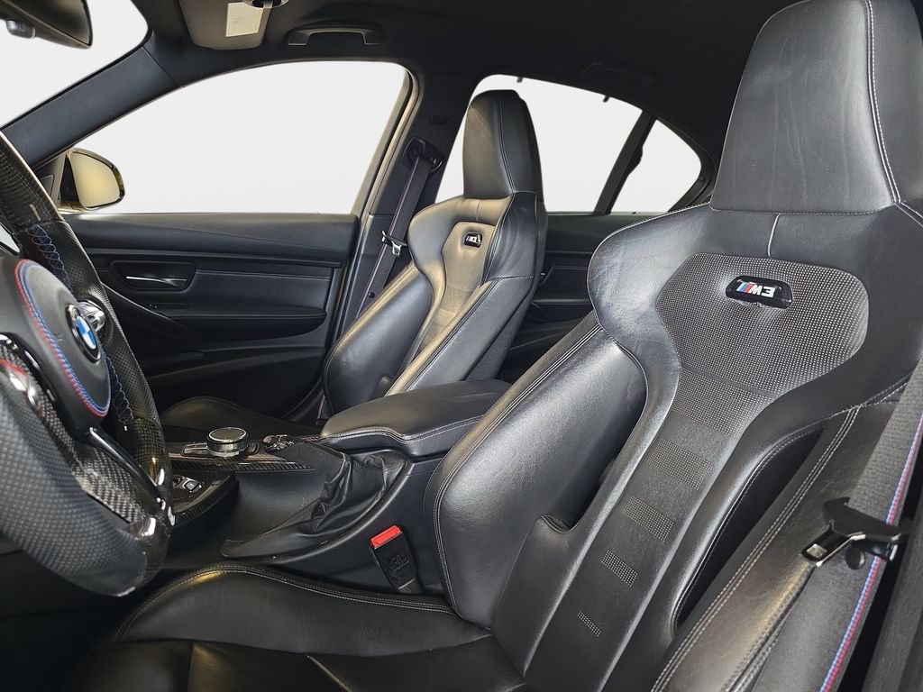 Used 2018 Yellow BMW Base image 17