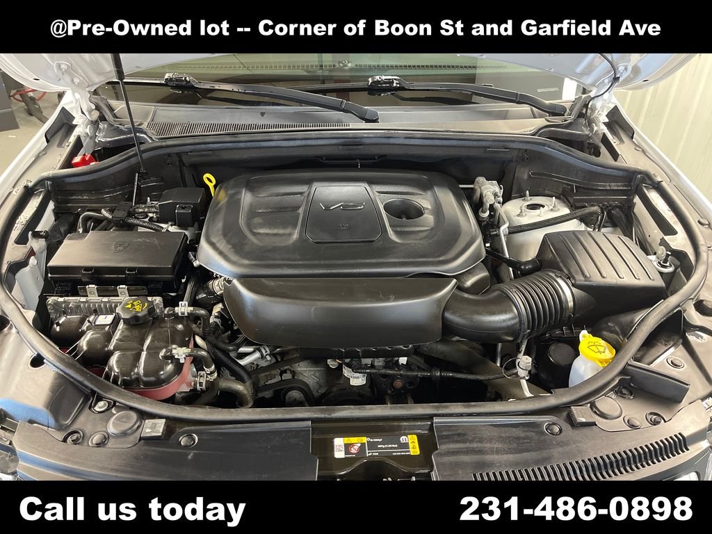 Used 2022 White Jeep Laredo X image 10