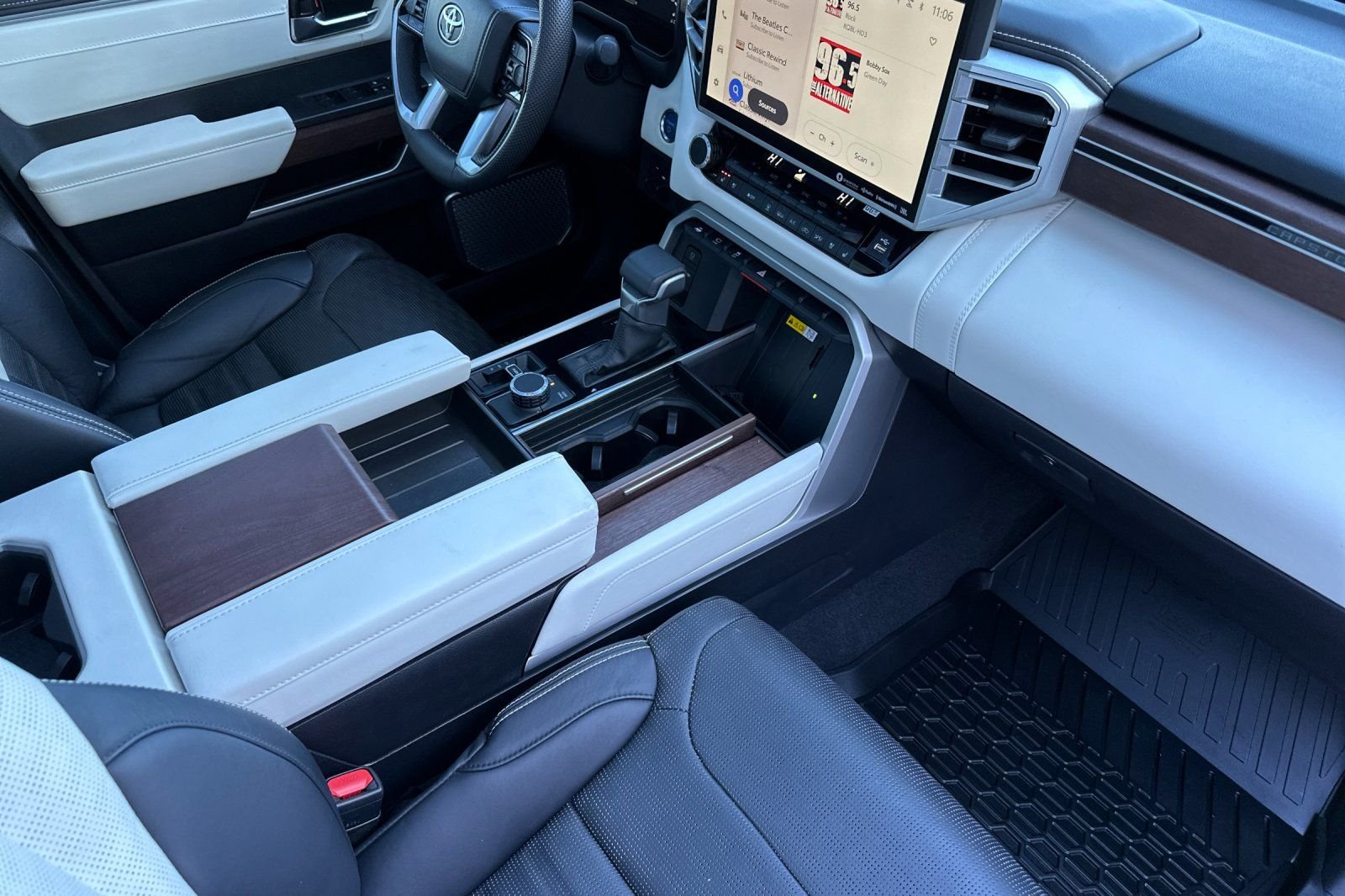 2024 Toyota Tundra Capstone - Photo 15