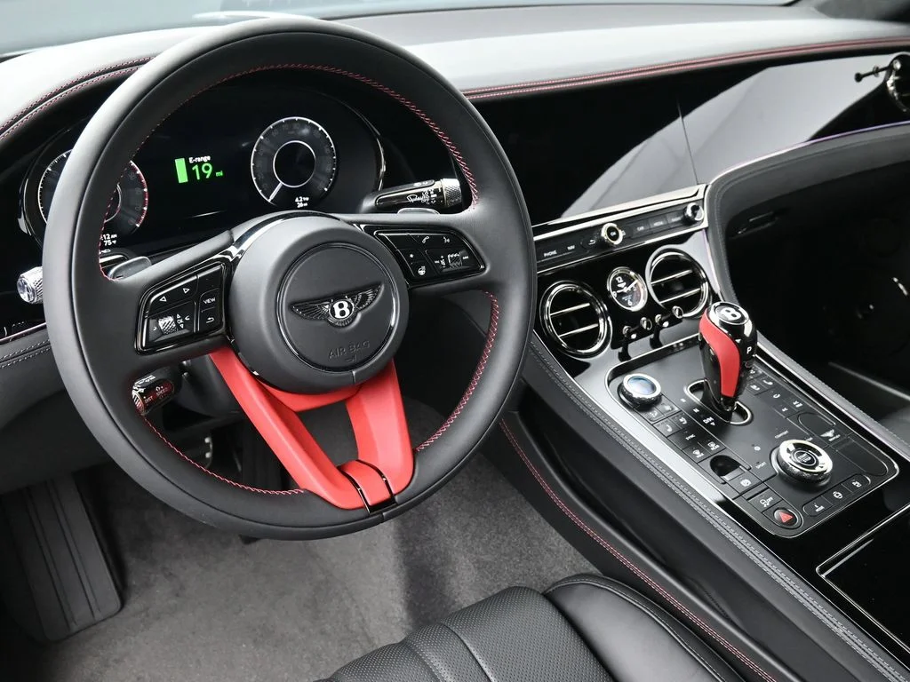 New 2026 Black Bentley  image 7