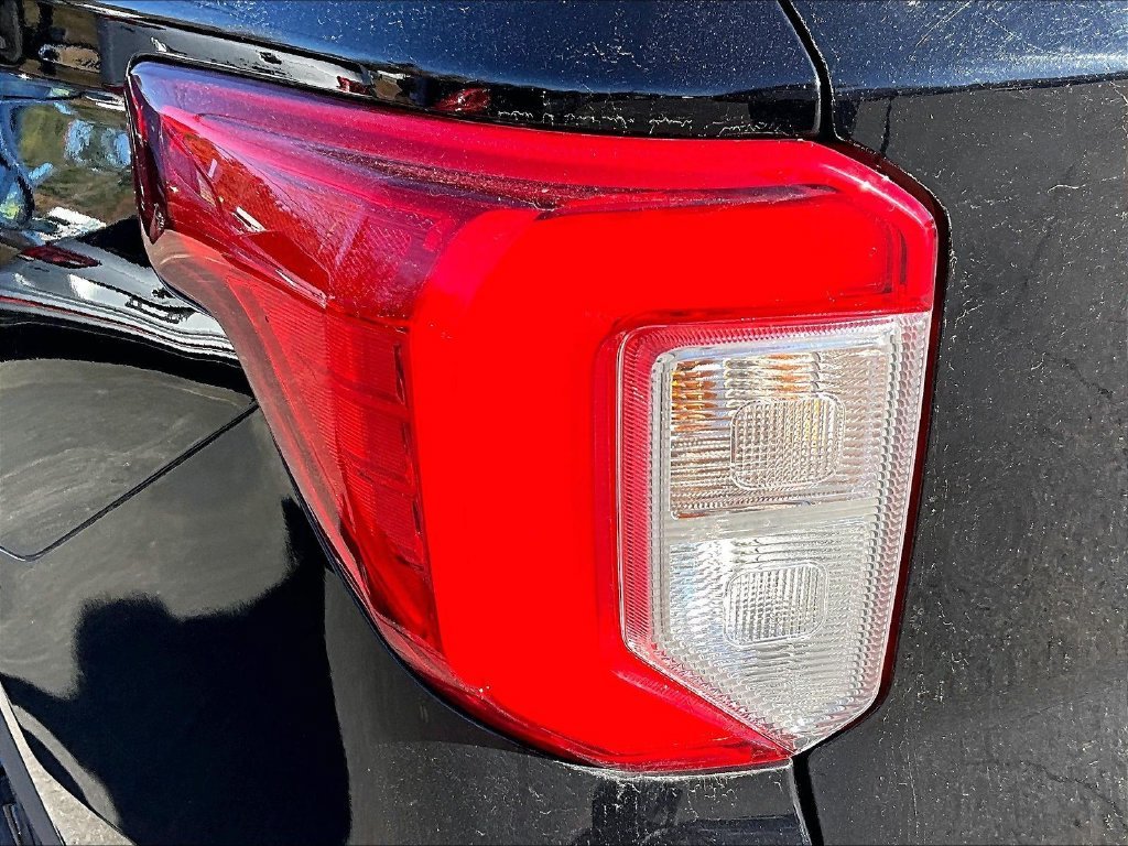 Used 2021 Black Metallic Ford XLT image 35