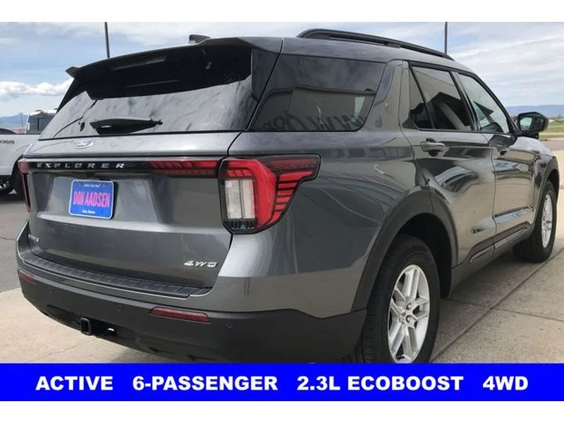 New 2026 Carbonized Gray Metallic Ford Active image 23