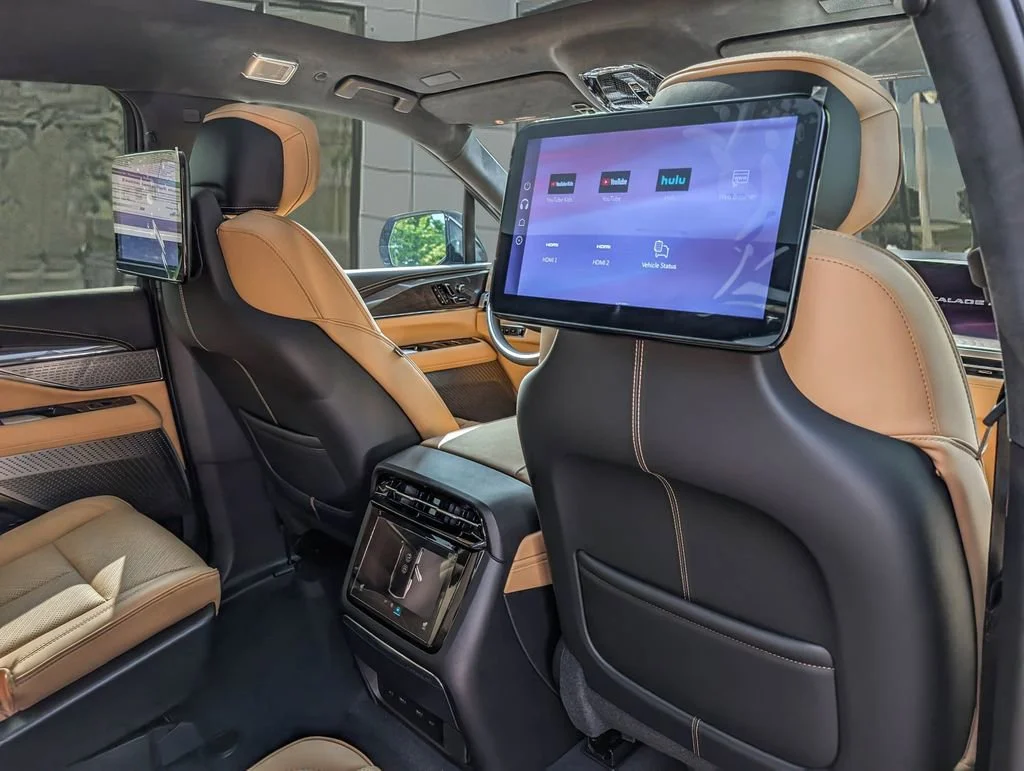 2025 Cadillac Escalade IQ Luxury 2 - Photo 21