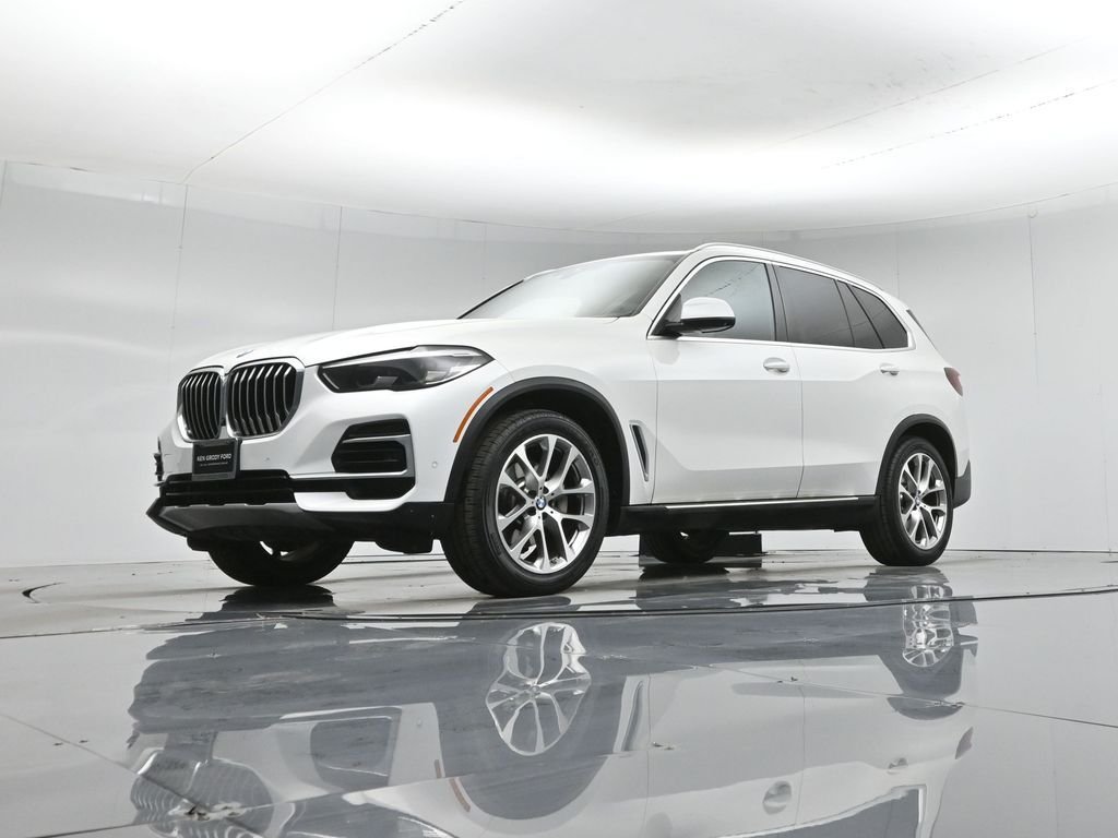Certified Used 2023 White BMW sDrive40i image 54