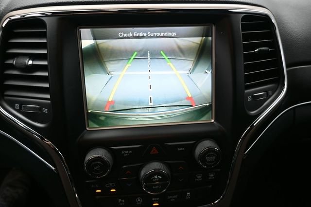 Used 2017 Gray Jeep Limited image 6