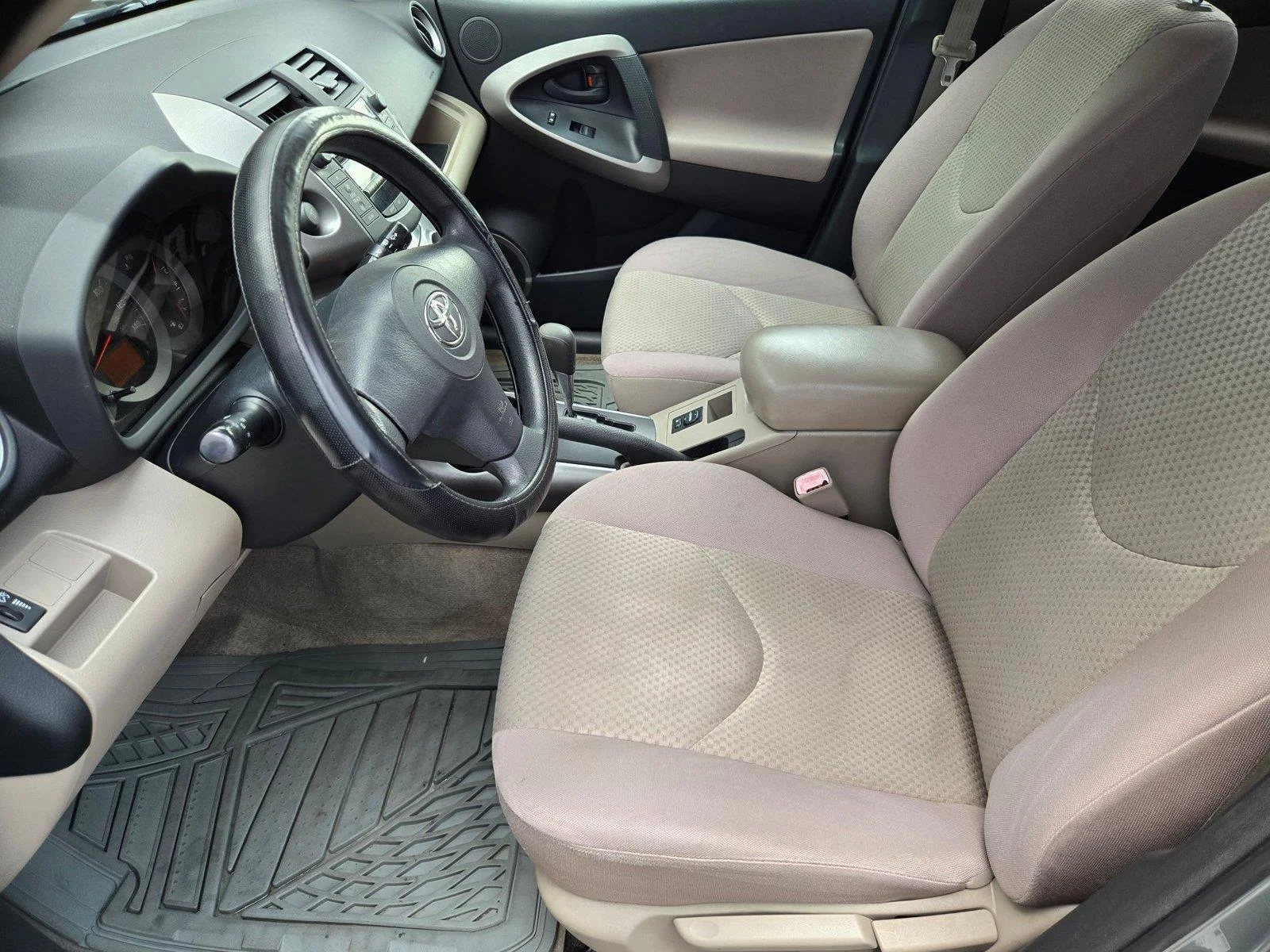 Used 2008 Everglade Metallic Toyota Base image 10