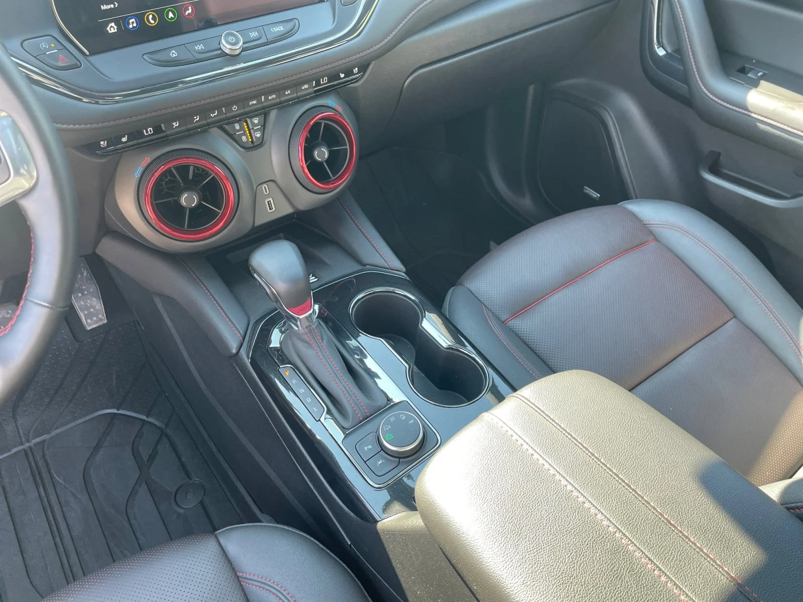 Used 2024 Black Chevrolet RS AWD Local Trade Low Kms image 17