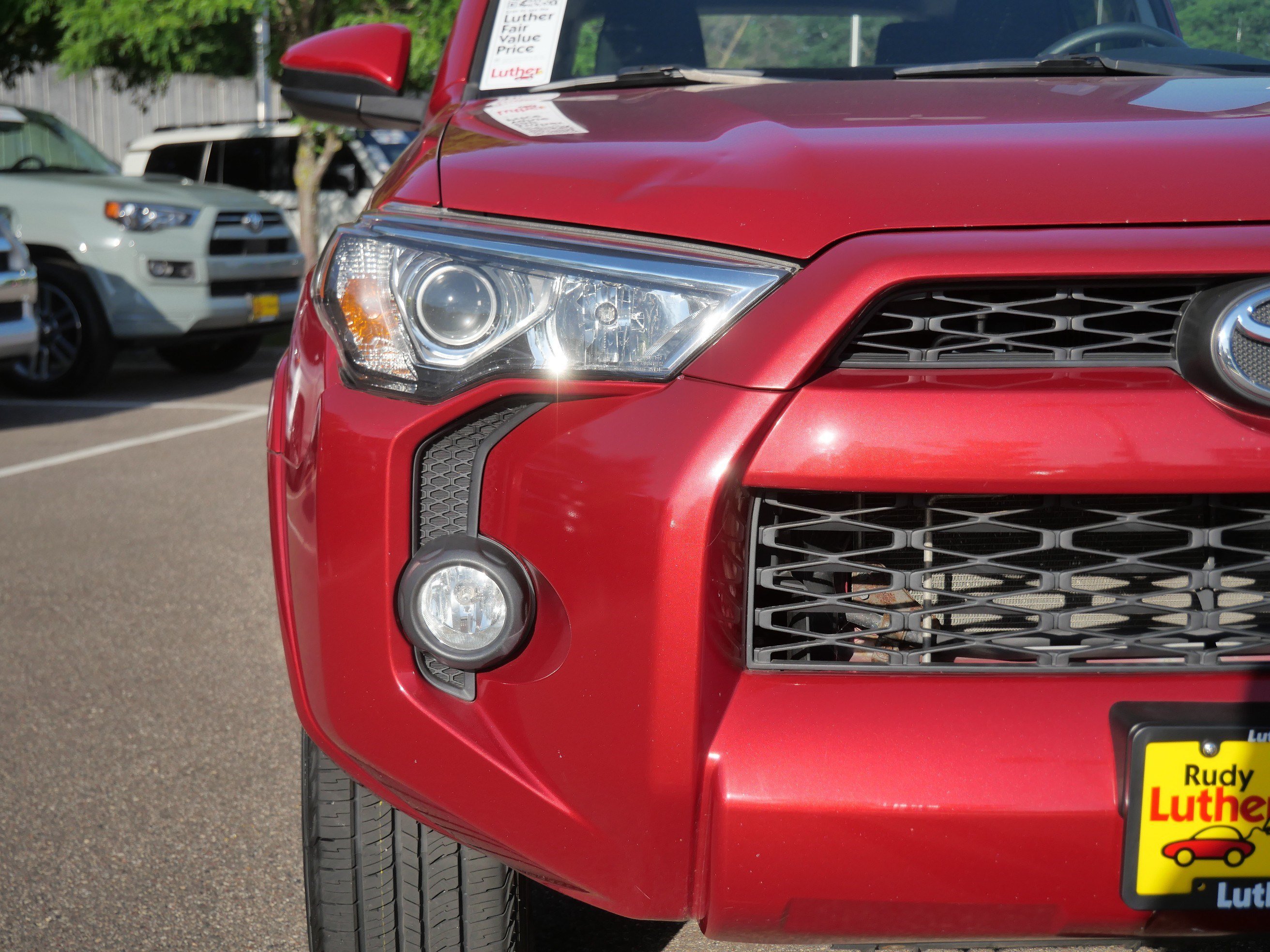 Certified Used 2016 Barcelona Red Metallic Toyota SR5 image 16