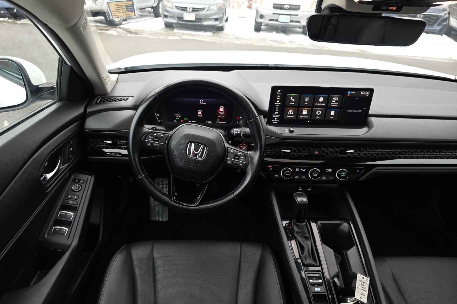 Used 2023 Platinum White Pearl Honda EX-L image 13