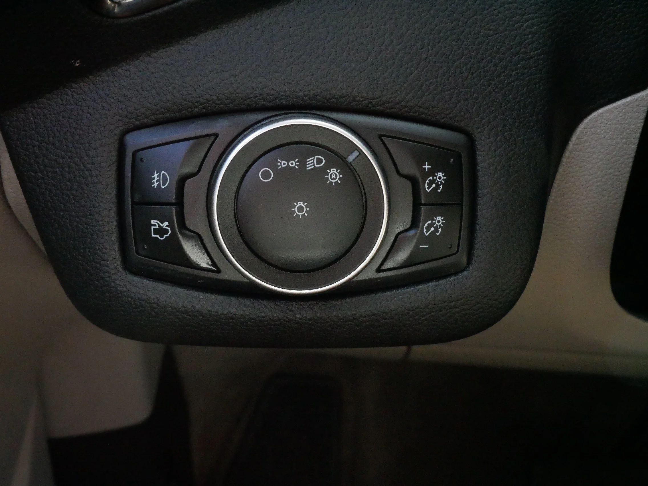 Used 2016 Ingot Silver Ford Titanium image 26