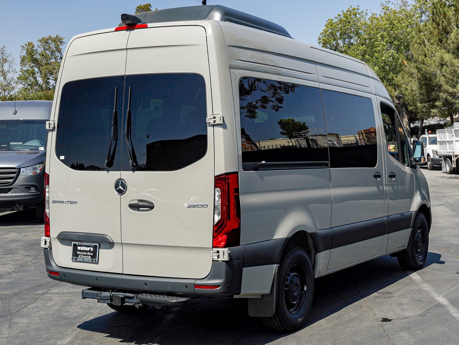 New 2025 Stone Gray Mercedes-Benz 2500 High Roof I4 Diesel HO 144 RWD image 6
